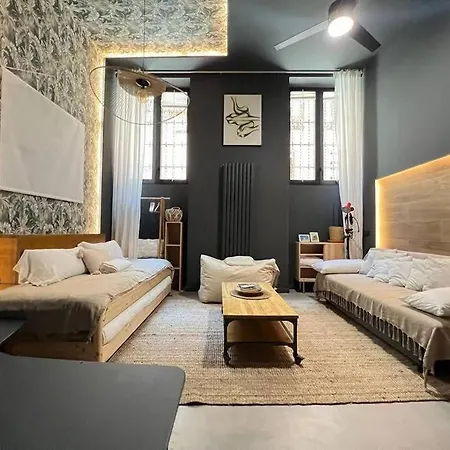 Design And Elegance In The Heart Of Madrid Apartment Exterior photo